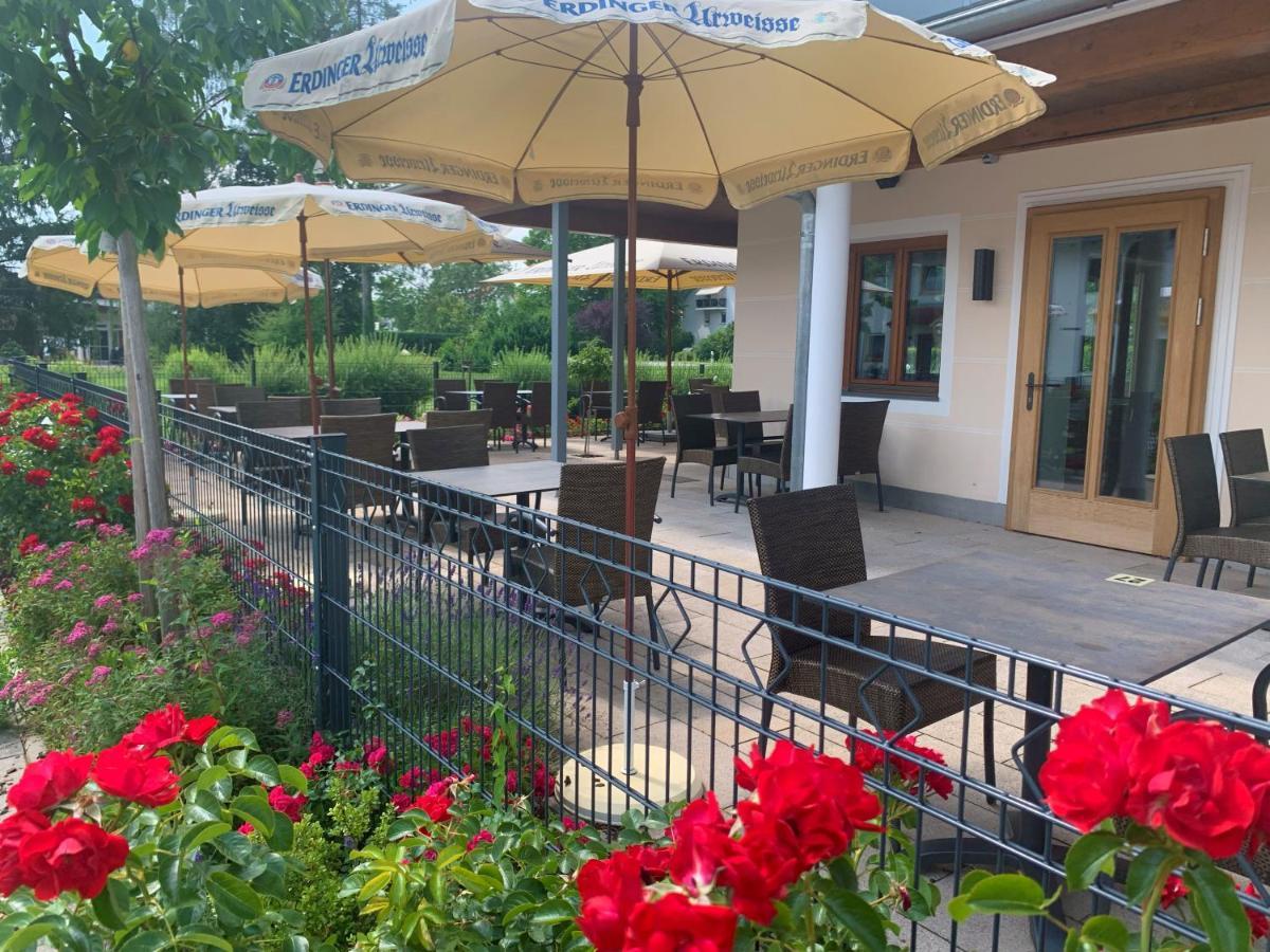 Hotel Heimfeld Restaurant Cafe Garching an Der Alz Екстериор снимка